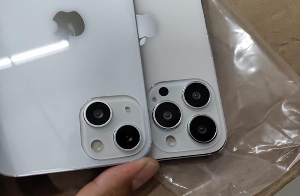 江南苹果手机维修分享iPhone 13‌机模长什么样 